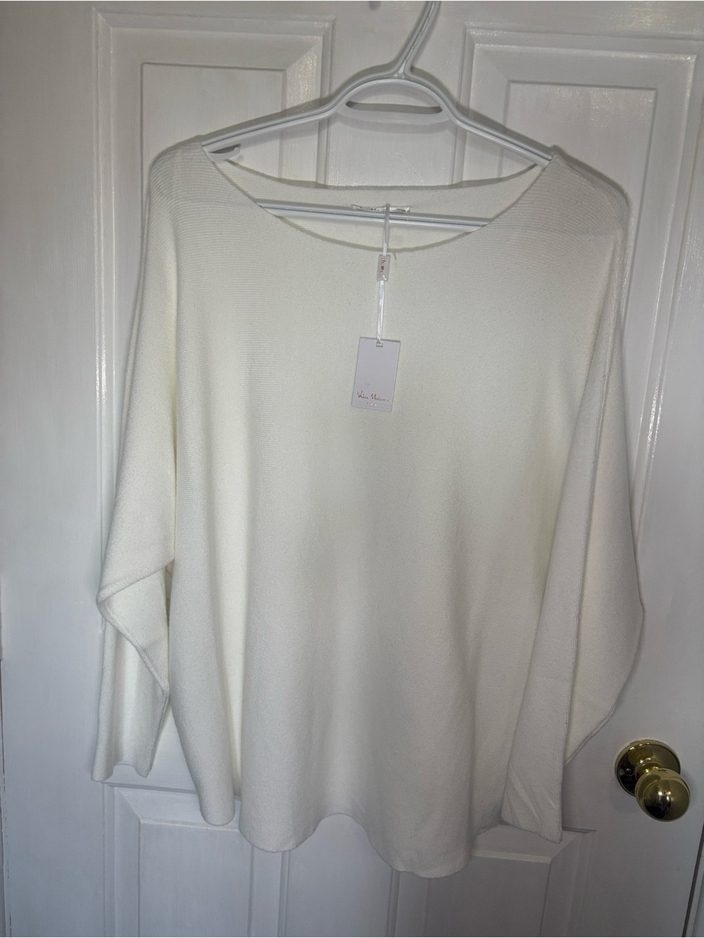 Women's Vila Milano Cream Boatneck, Batwing Knit Sweater XL
